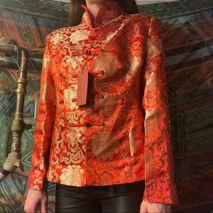 Chinese silk red and gold tunic Nuo Xin Ya
